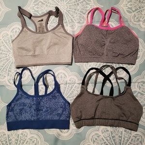 Small sports bra lot